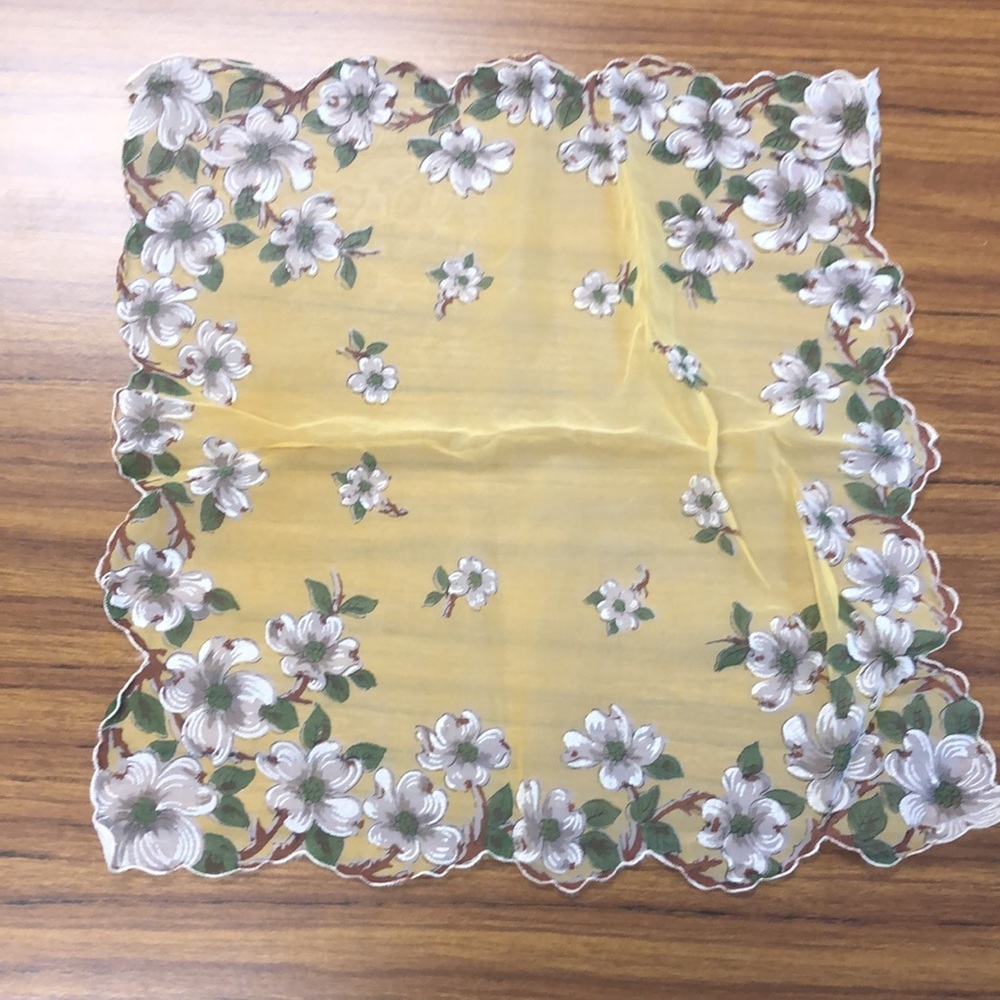Vintage Handkerchief or Pocket Square - Picture 3 of 13